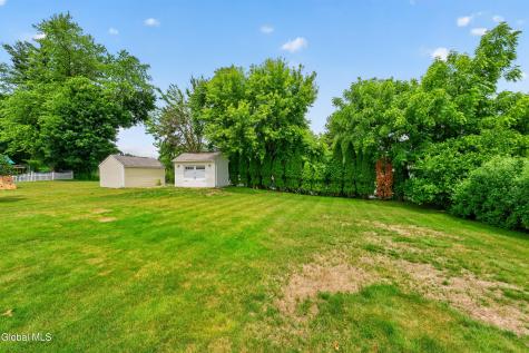 5 Carriage Way Waterford NY 12188