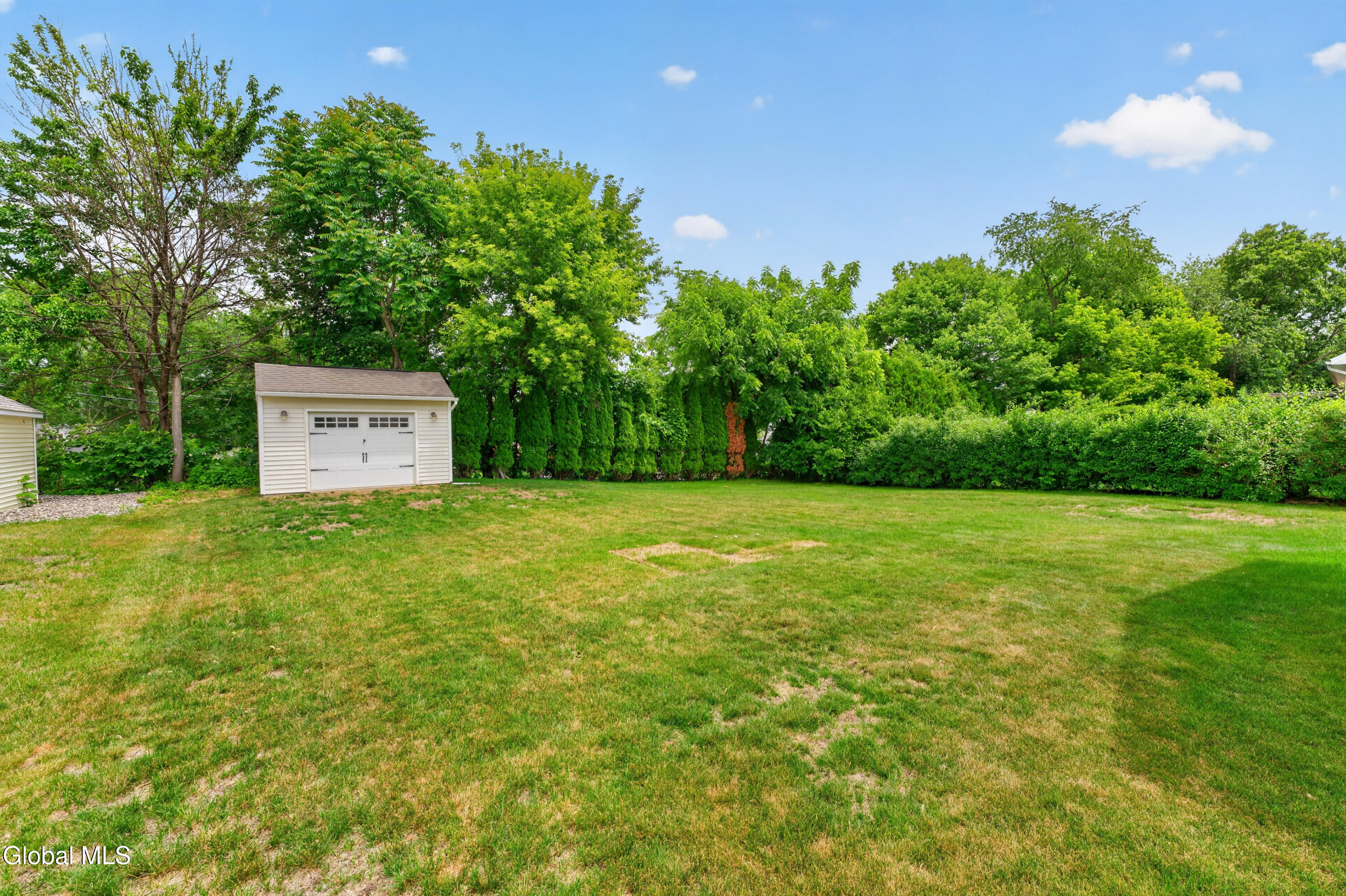 5 Carriage Way Waterford NY 12188