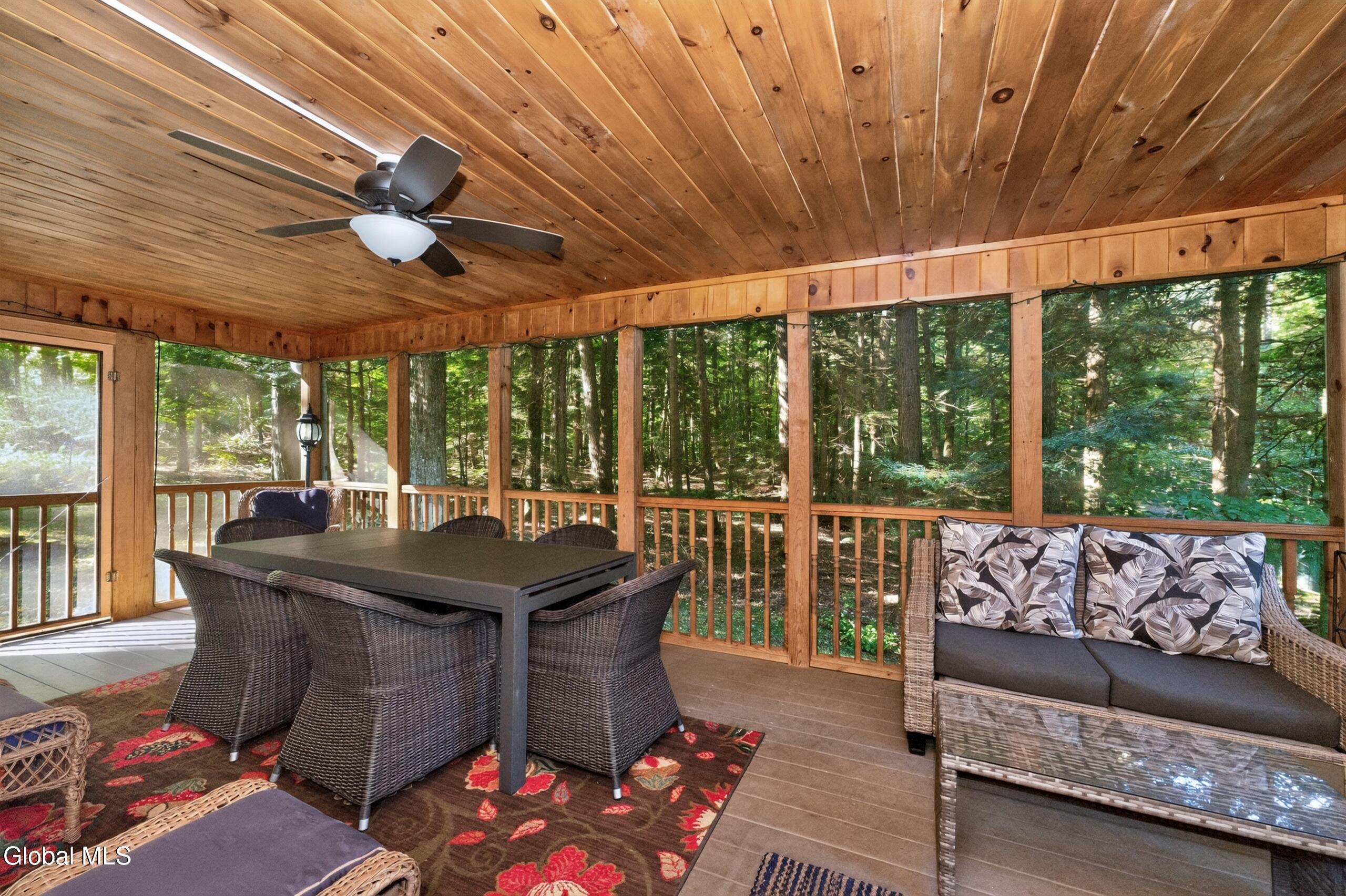 3004 South Shore Drive Hagaman NY 12086