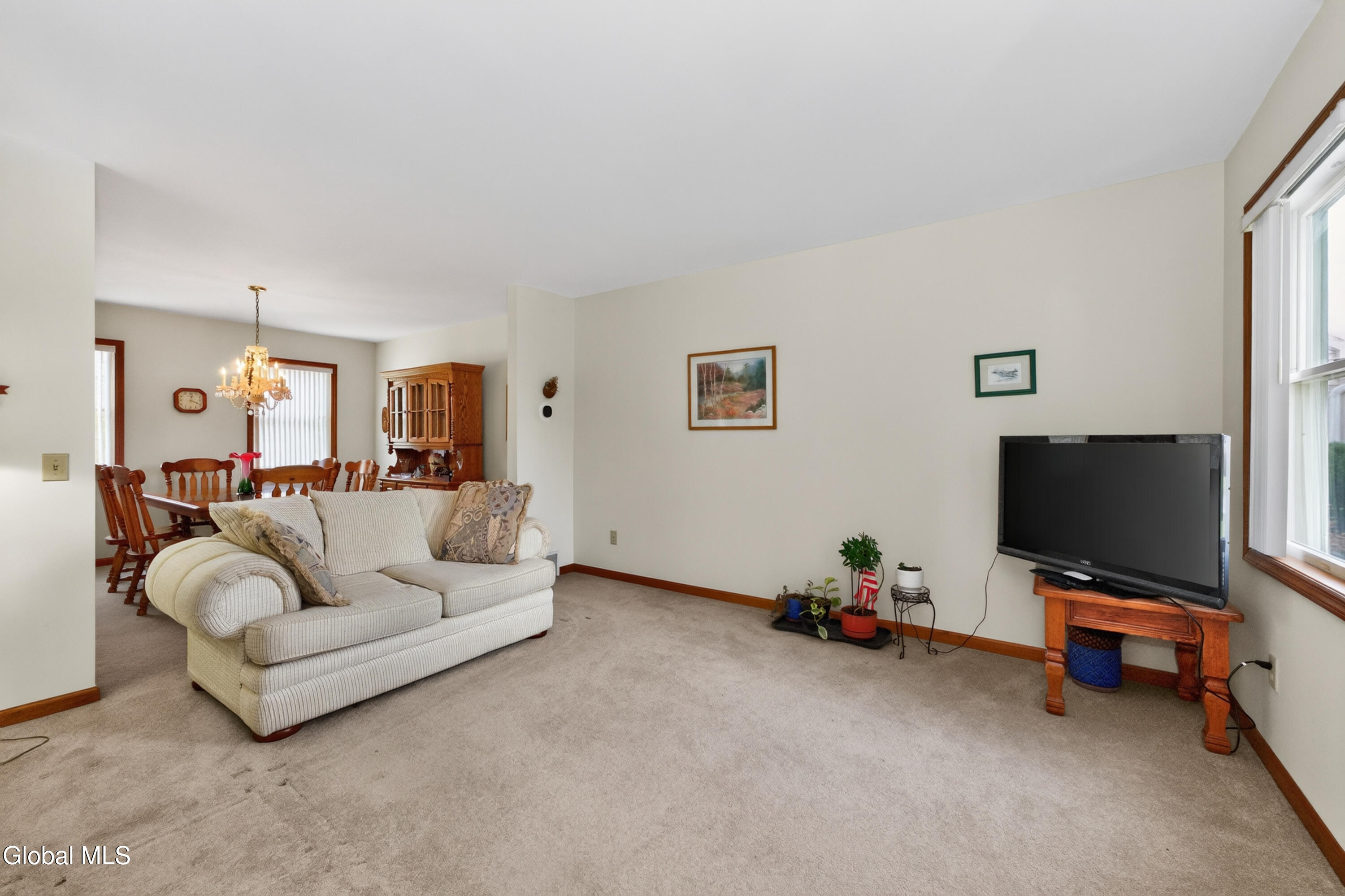 11 S Doorstone Drive Latham NY 12110