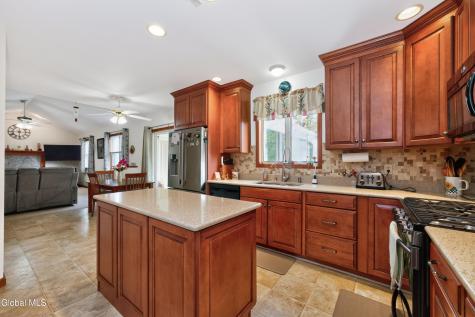 11 S Doorstone Drive Latham NY 12110