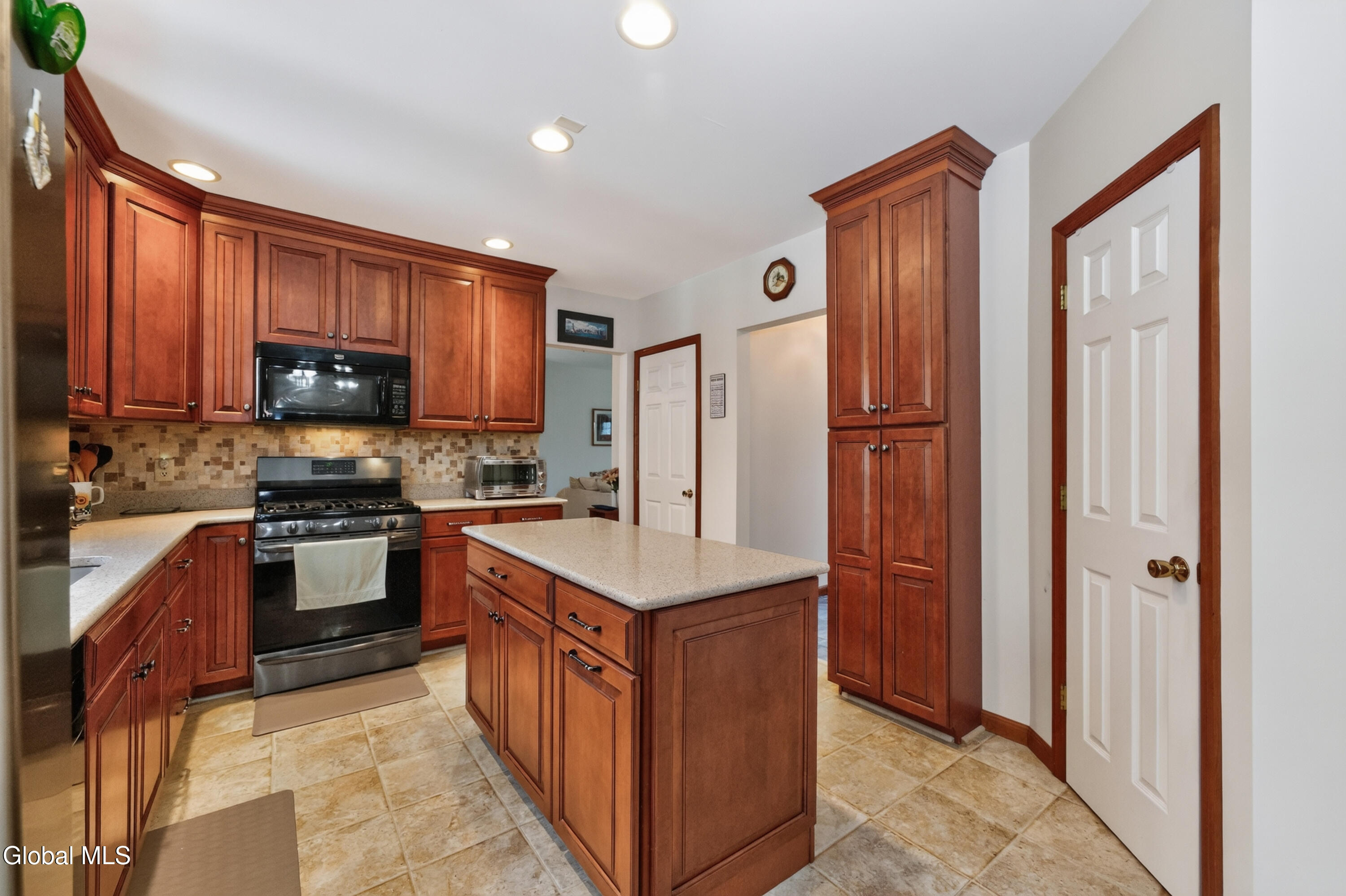 11 S Doorstone Drive Latham NY 12110