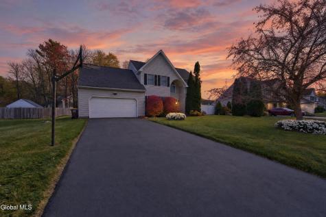 11 S Doorstone Drive Latham NY 12110