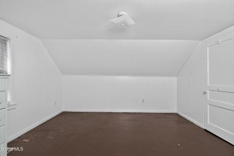 5 Easy Street Troy NY 12180