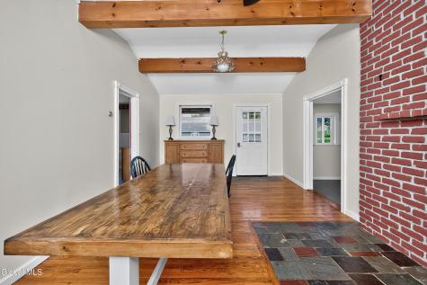 5 Easy Street Troy NY 12180