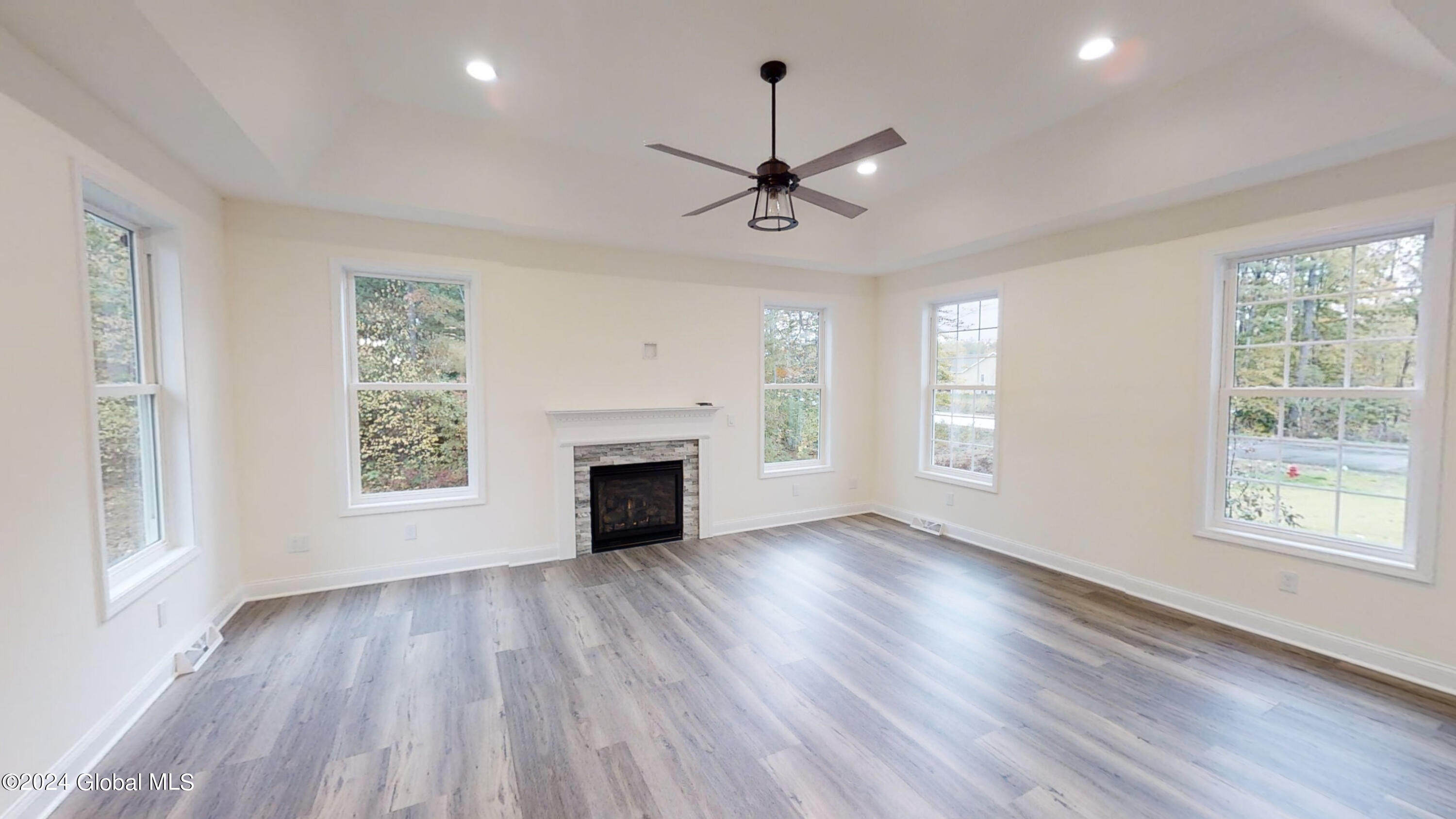 8 Brookhaven Court Saratoga Springs NY 12866