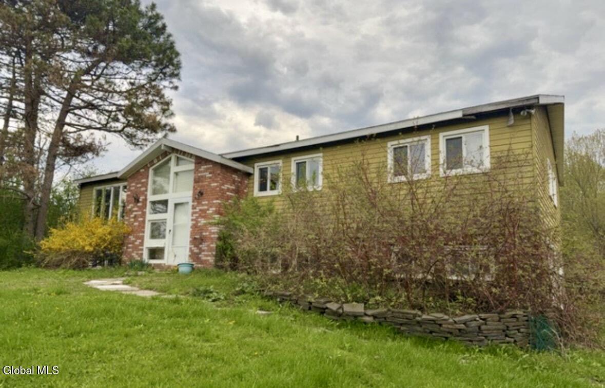 1027 Township Road Altamont NY 12009