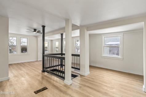 5 Homestead Avenue Wynantskill NY 12198