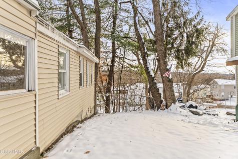 5 Homestead Avenue Wynantskill NY 12198