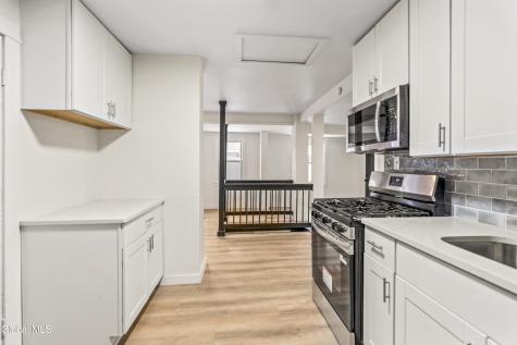 5 Homestead Avenue Wynantskill NY 12198