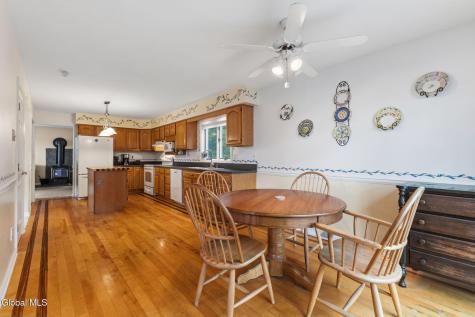 1202 Nys Rt 9p Saratoga Springs NY 12866