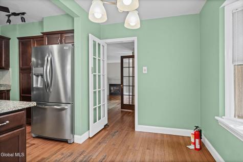 197 Sunnyside Road Glenville NY 12302