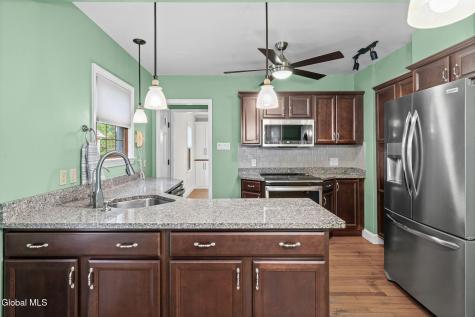 197 Sunnyside Road Glenville NY 12302