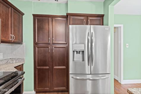 197 Sunnyside Road Glenville NY 12302