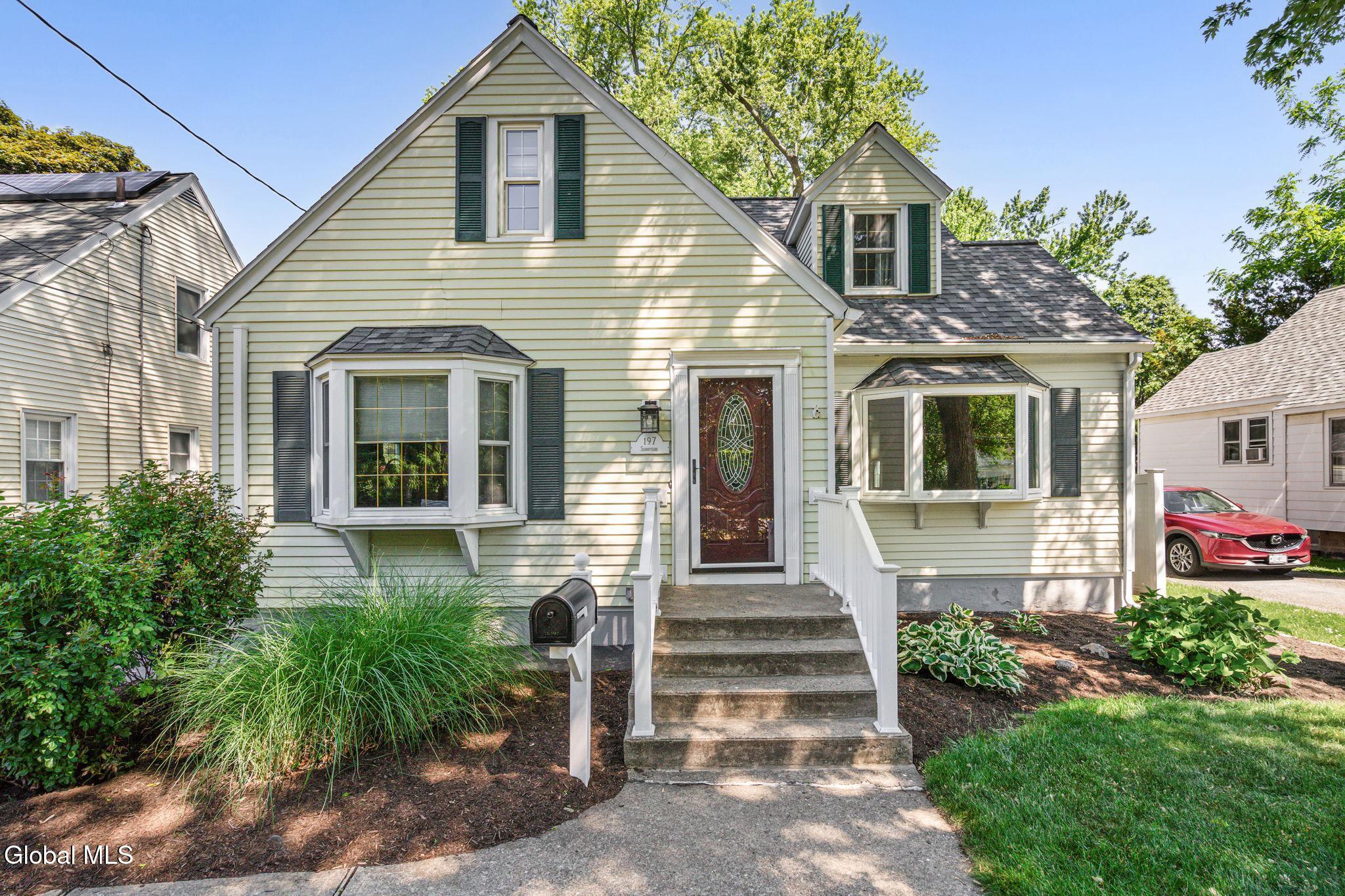 197 Sunnyside Road Glenville NY 12302