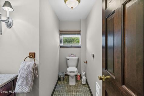 197 Sunnyside Road Glenville NY 12302