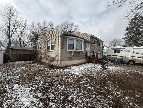 6 Carleton Court Glens Falls NY 12801
