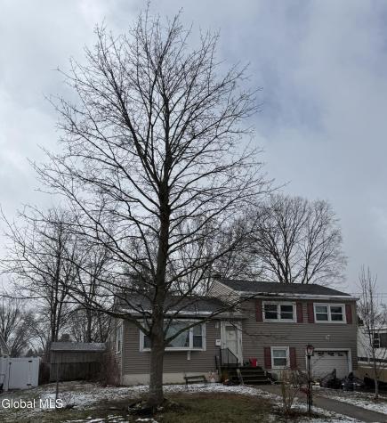 6 Carleton Court Glens Falls NY 12801