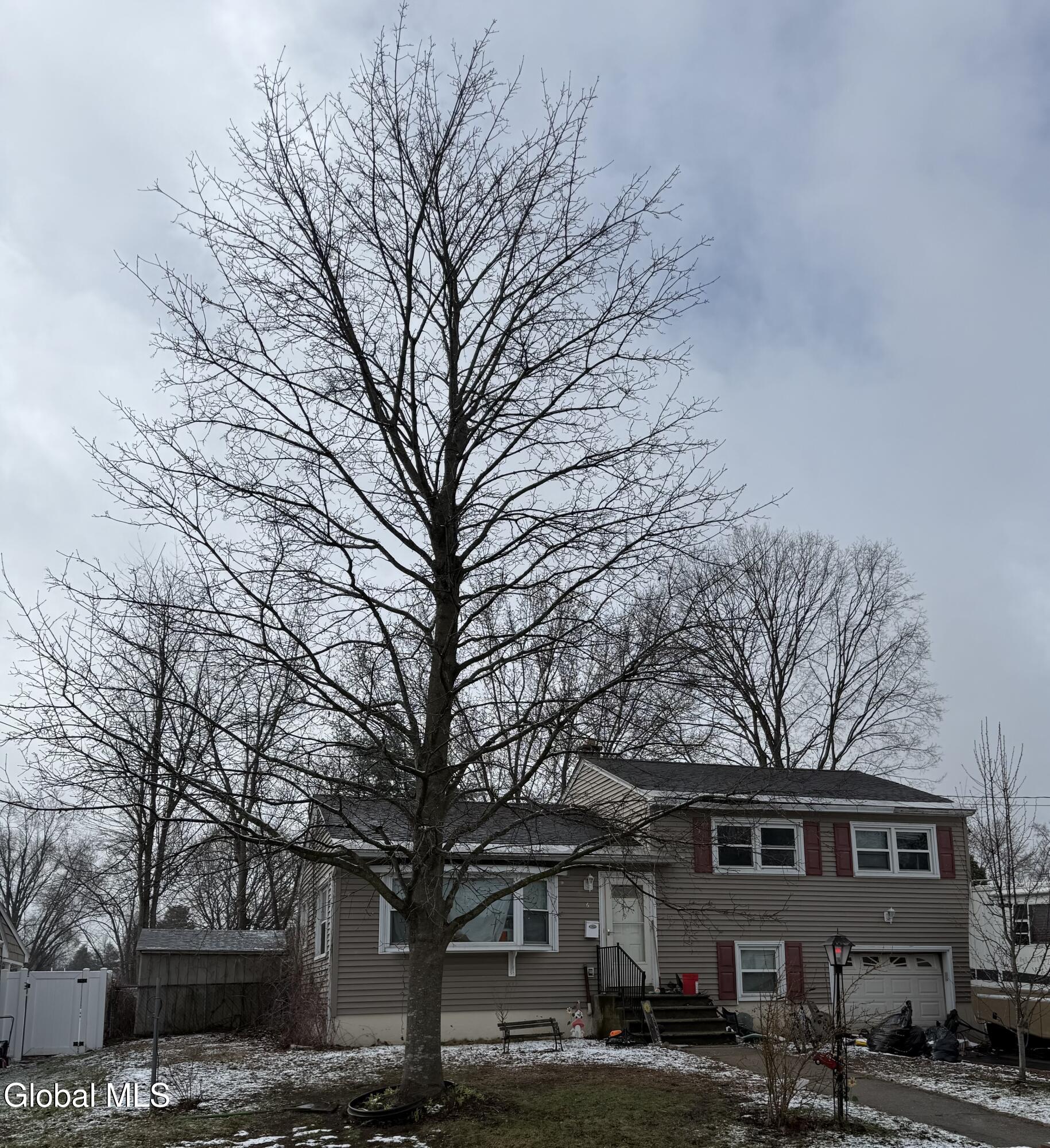 6 Carleton Court Glens Falls NY 12801