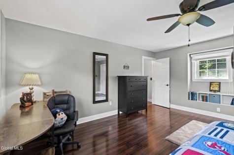 313 Debbie Drive Rotterdam NY 12306