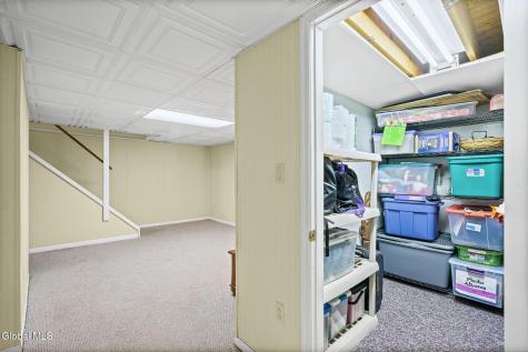313 Debbie Drive Rotterdam NY 12306