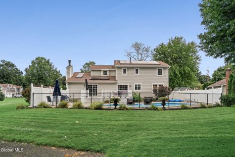 313 Debbie Drive Rotterdam NY 12306