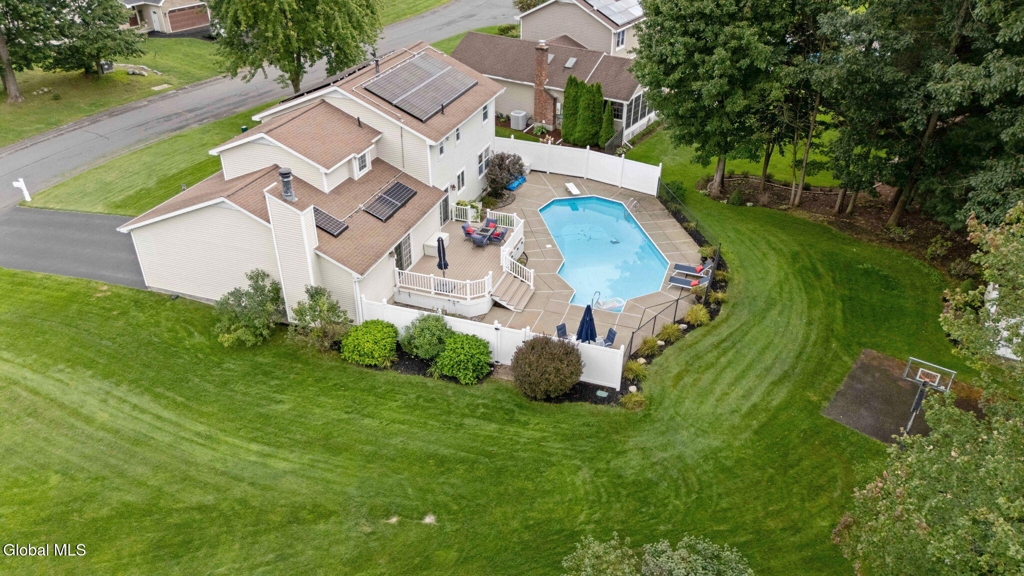 313 Debbie Drive Rotterdam NY 12306