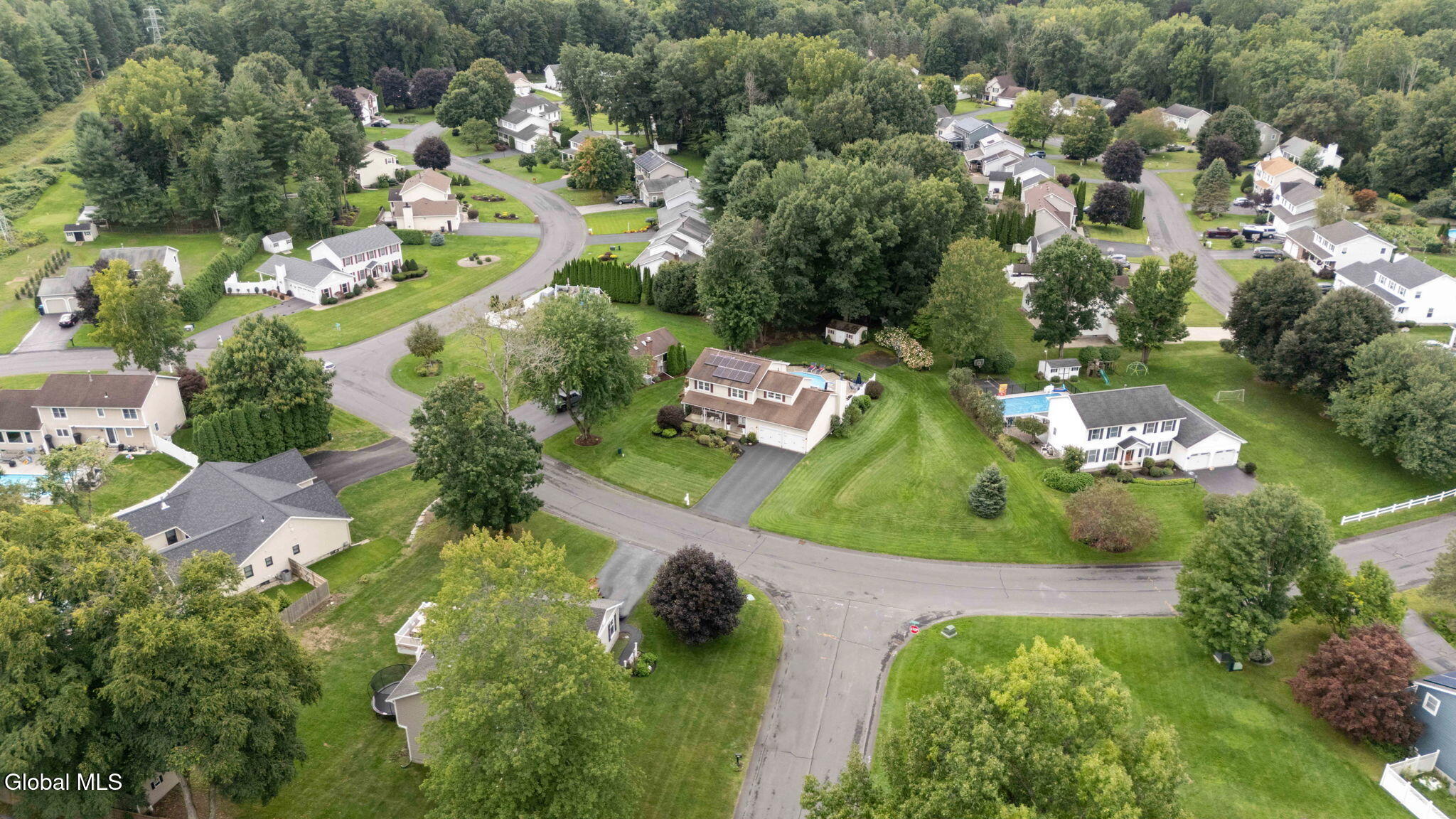 313 Debbie Drive Rotterdam NY 12306
