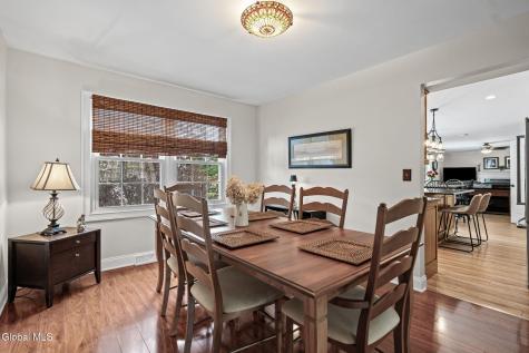 313 Debbie Drive Rotterdam NY 12306