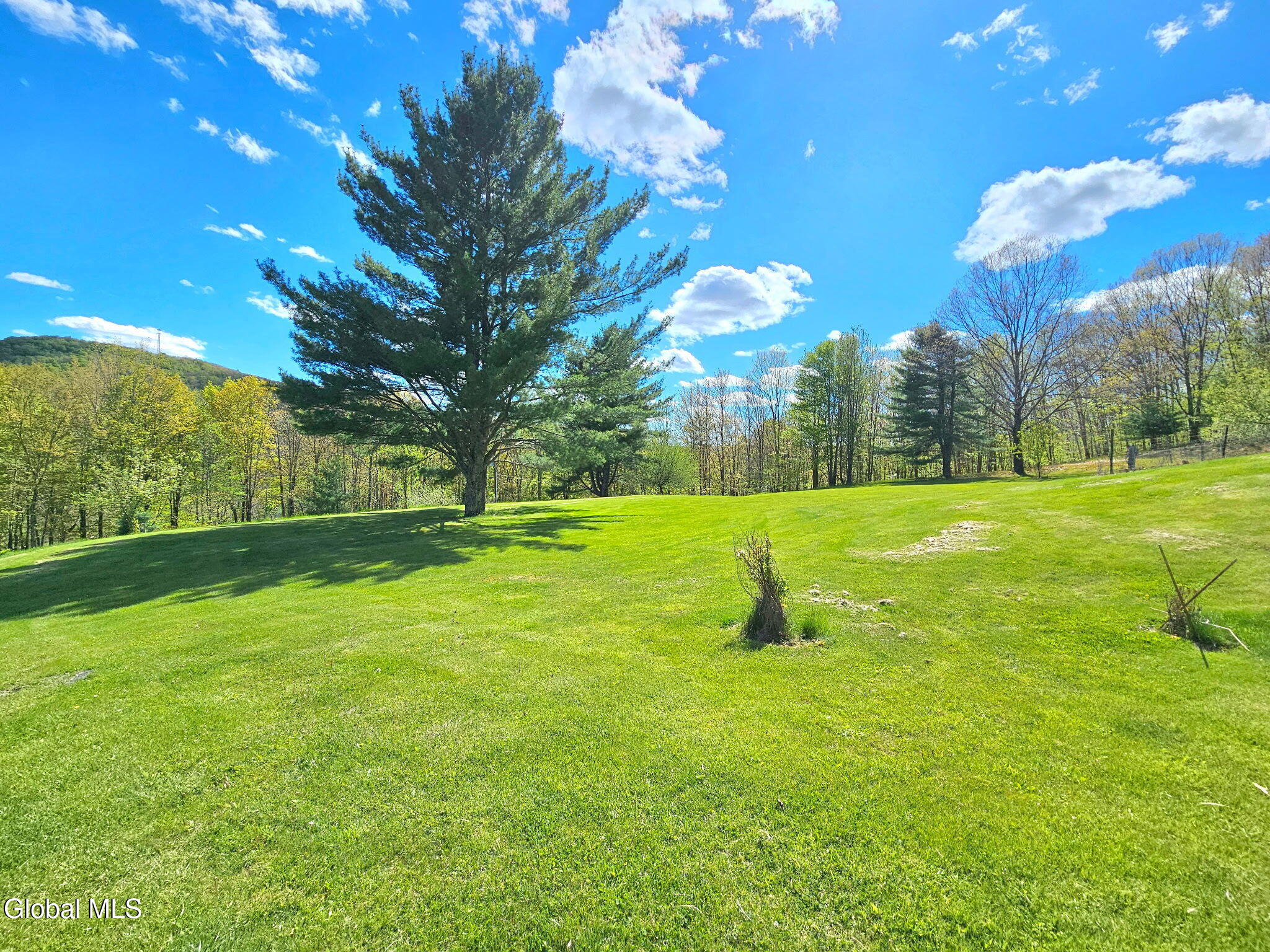 45 Jess Maxon Road Petersburgh NY 12138