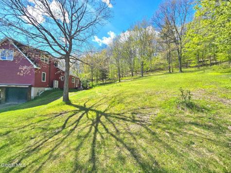 45 Jess Maxon Road Petersburgh NY 12138