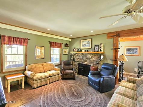 45 Jess Maxon Road Petersburgh NY 12138