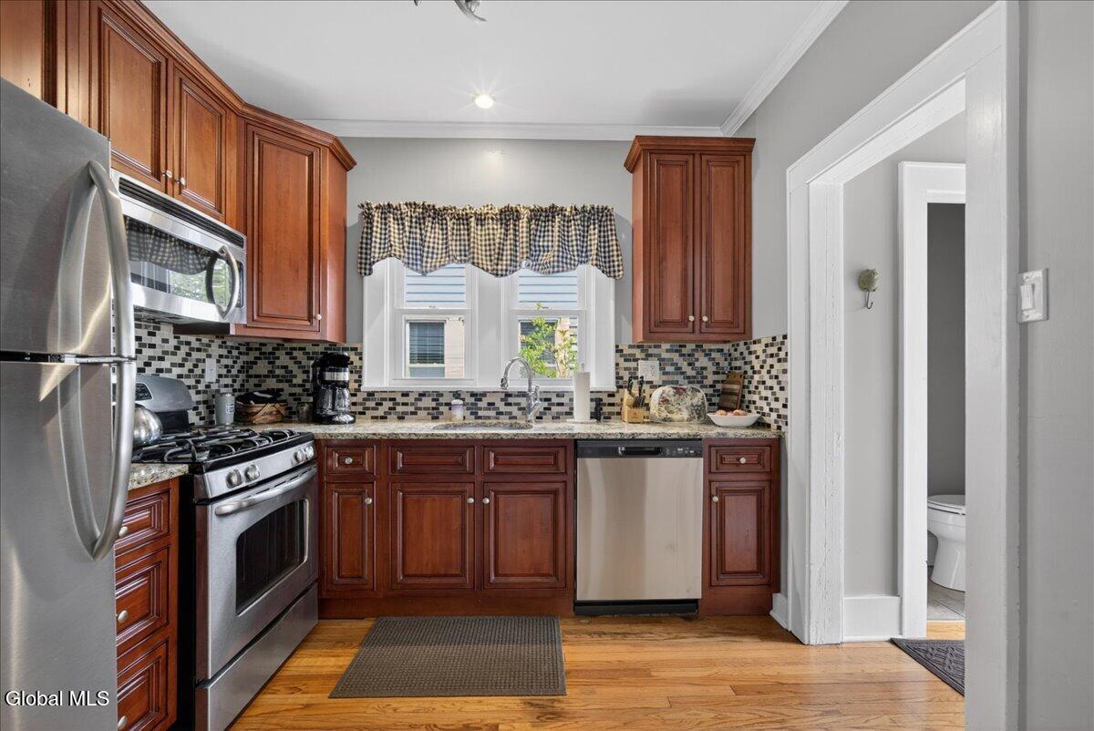 51 Cardinal Avenue Albany NY 12208