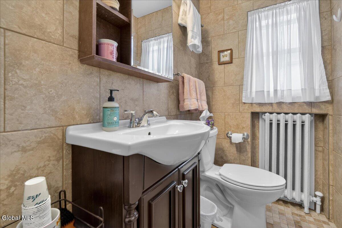 51 Cardinal Avenue Albany NY 12208
