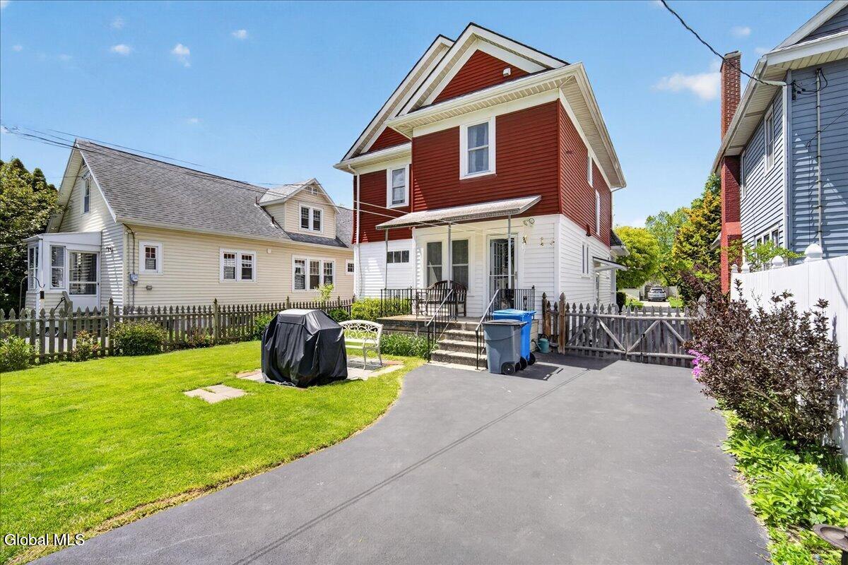 51 Cardinal Avenue Albany NY 12208