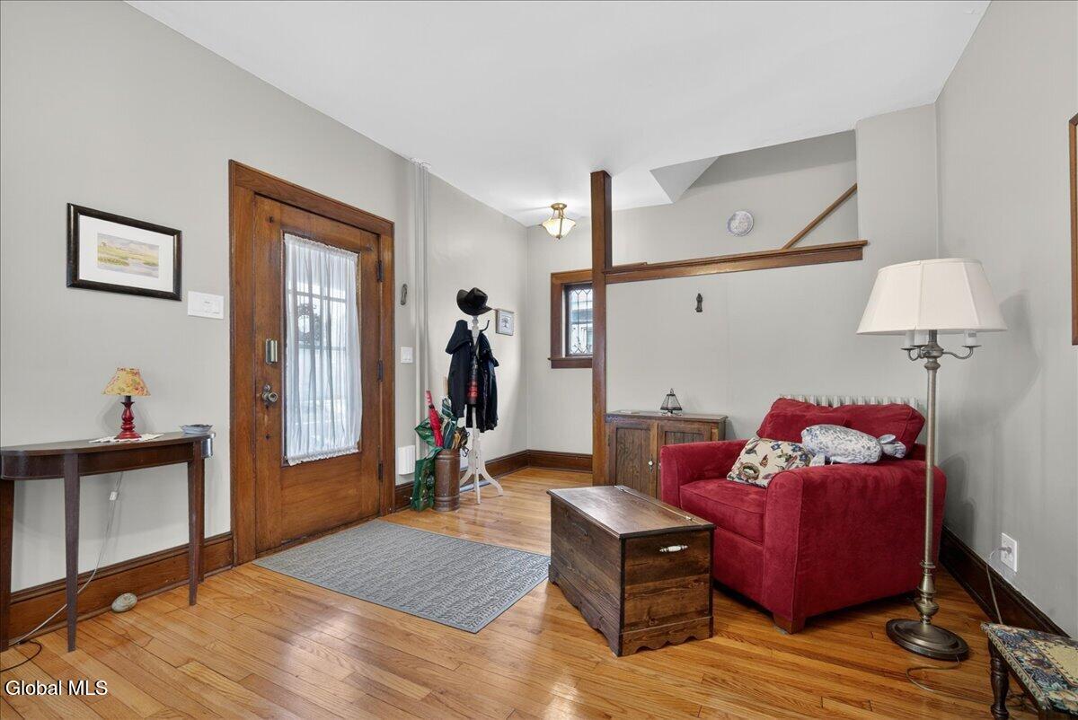 51 Cardinal Avenue Albany NY 12208