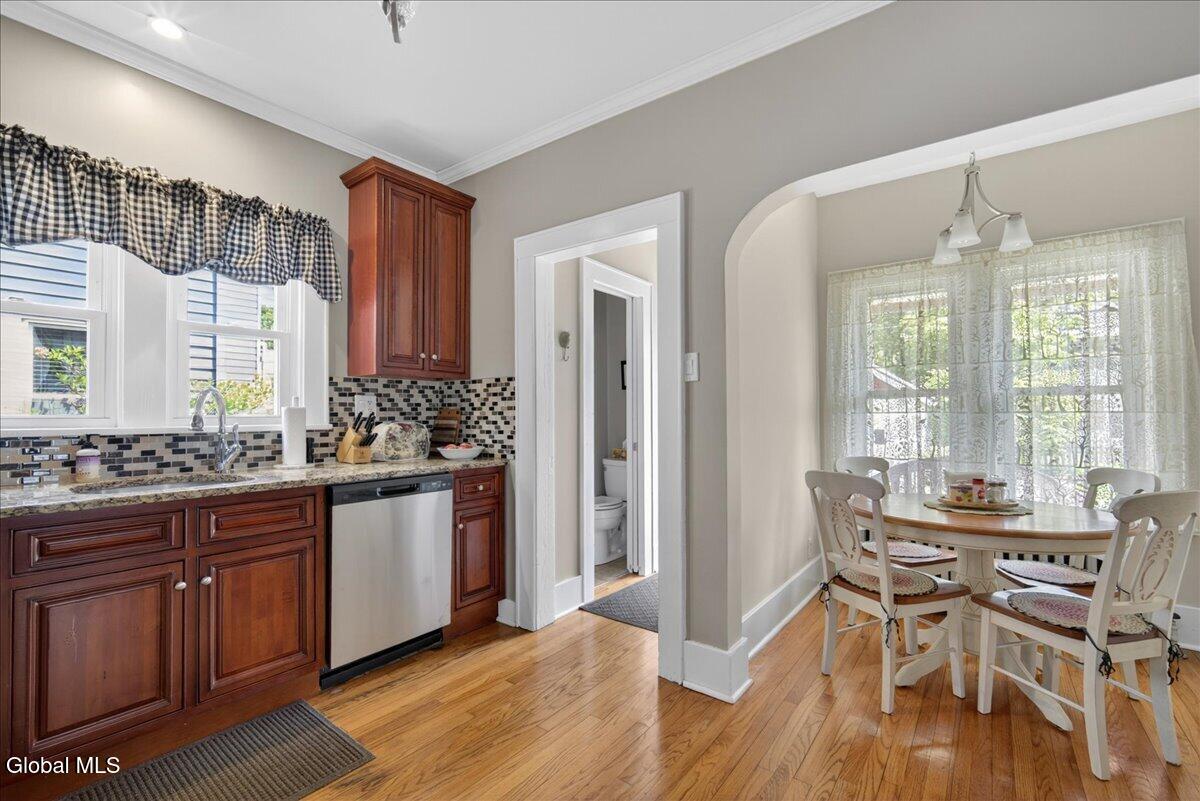 51 Cardinal Avenue Albany NY 12208