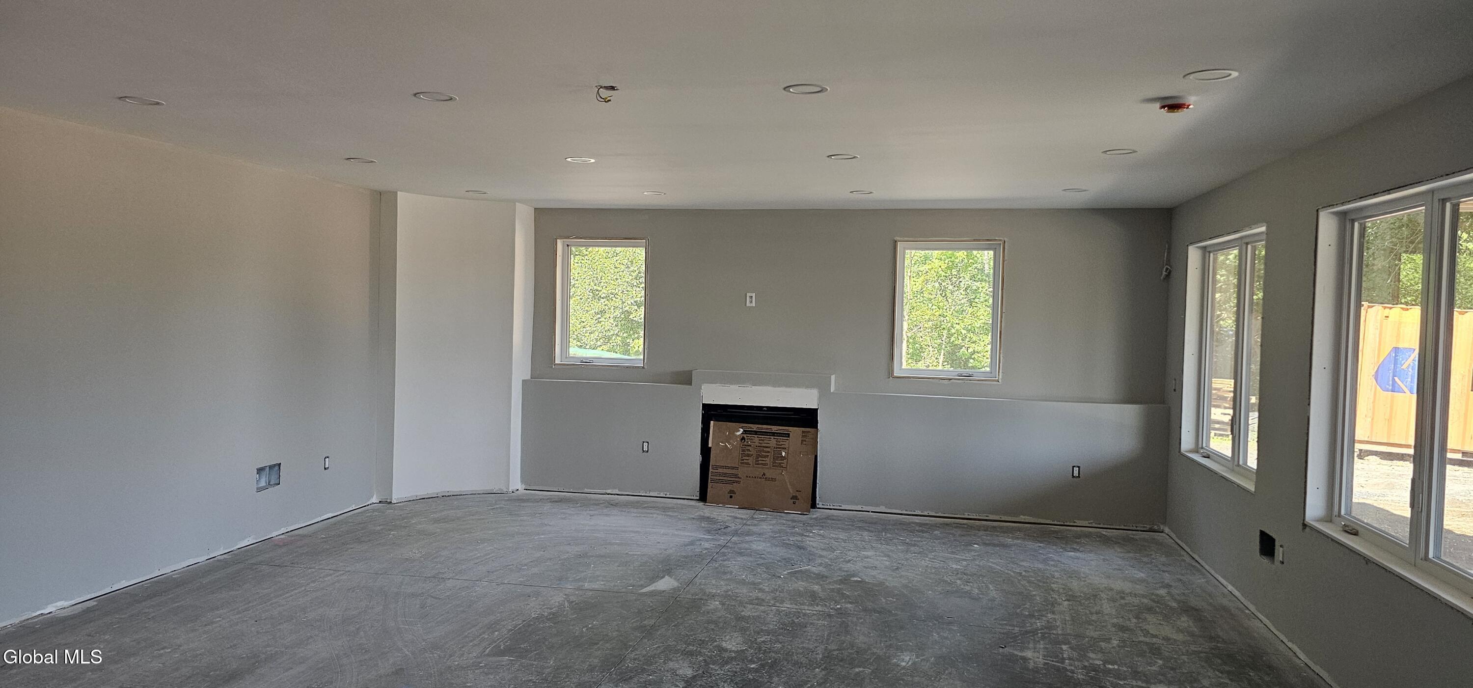 124 Route 9p Saratoga Springs NY 12866