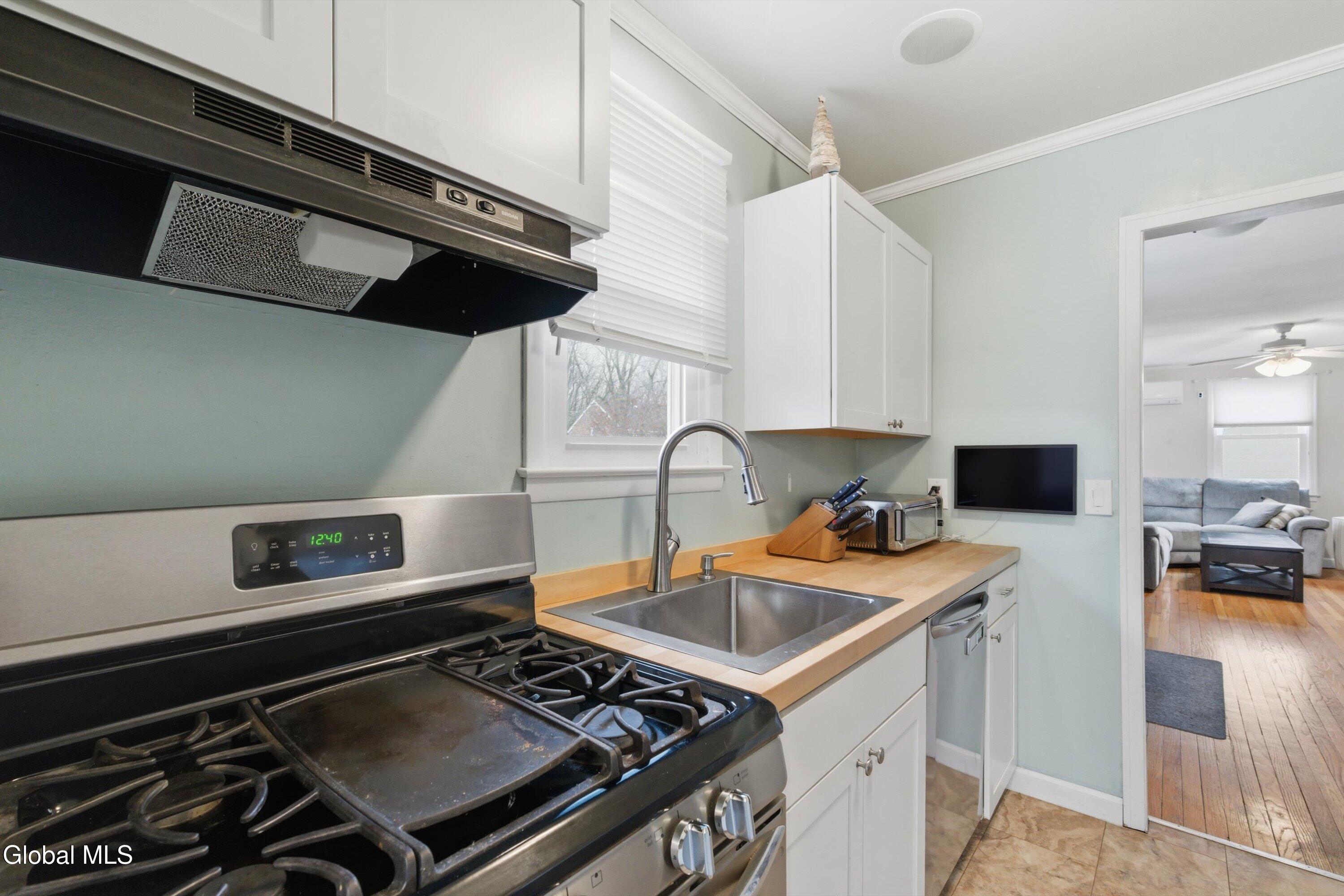 35 Bolivar Avenue Troy NY 12180