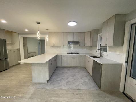 3881 Carman Road Schenectady NY 12303