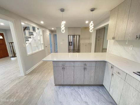 3881 Carman Road Schenectady NY 12303