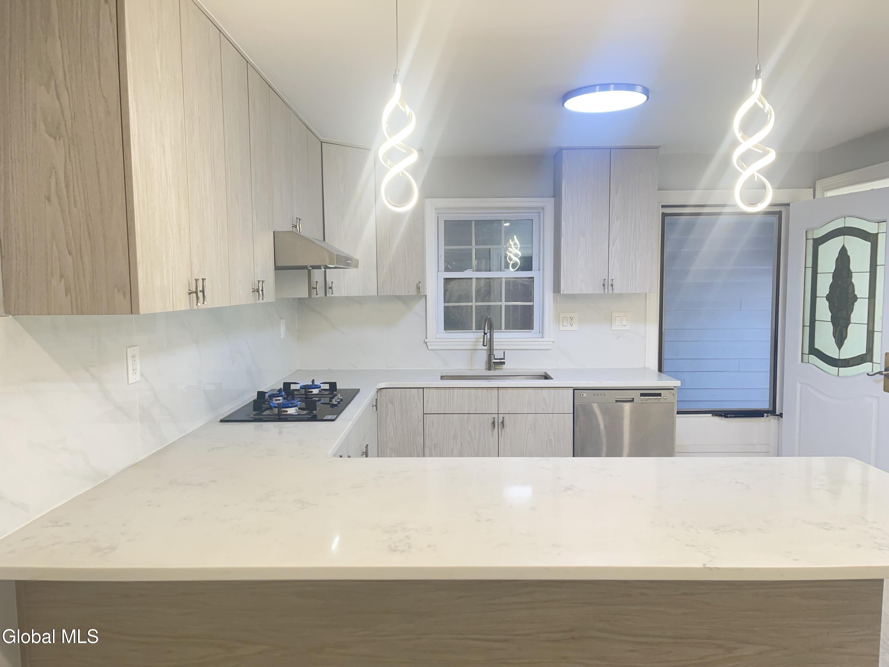 3881 Carman Road Schenectady NY 12303