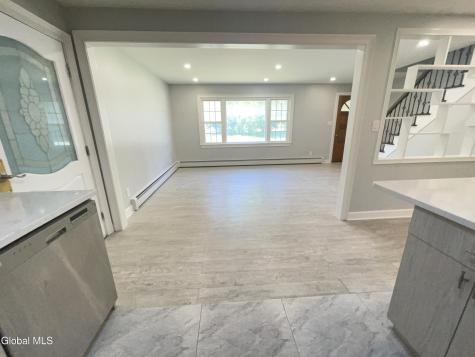3881 Carman Road Schenectady NY 12303