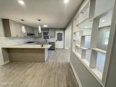 3881 Carman Road Schenectady NY 12303