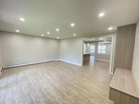 3881 Carman Road Schenectady NY 12303