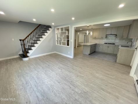 3881 Carman Road Schenectady NY 12303