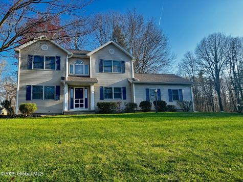 3 Timber Lane Glenmont NY 12077