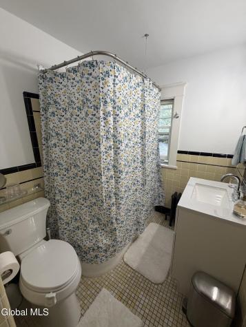 141 Prospect Avenue Gloversville NY 12078
