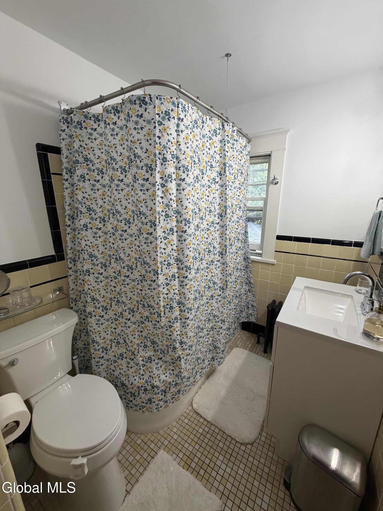 141 Prospect Avenue Gloversville NY 12078