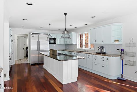 6 Beacon Hill Drive Saratoga Springs NY 12866